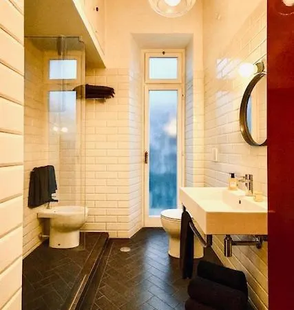 Charming&luxurypenthouse Проживание в семье