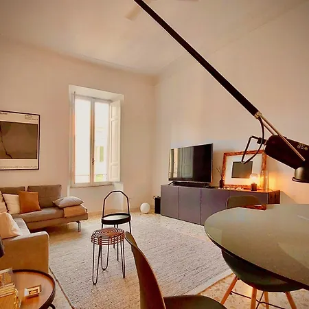 Rum i privatbostad Charming&luxurypenthouse