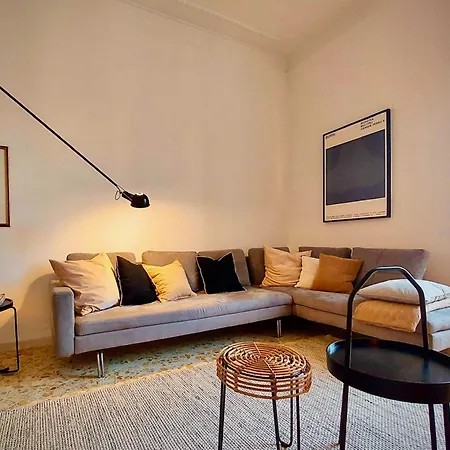 Charming&luxurypenthouse Rum i privatbostad