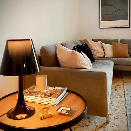Rum i privatbostad Charming&luxurypenthouse Rom