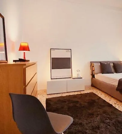 Charming&luxurypenthouse Rum i privatbostad